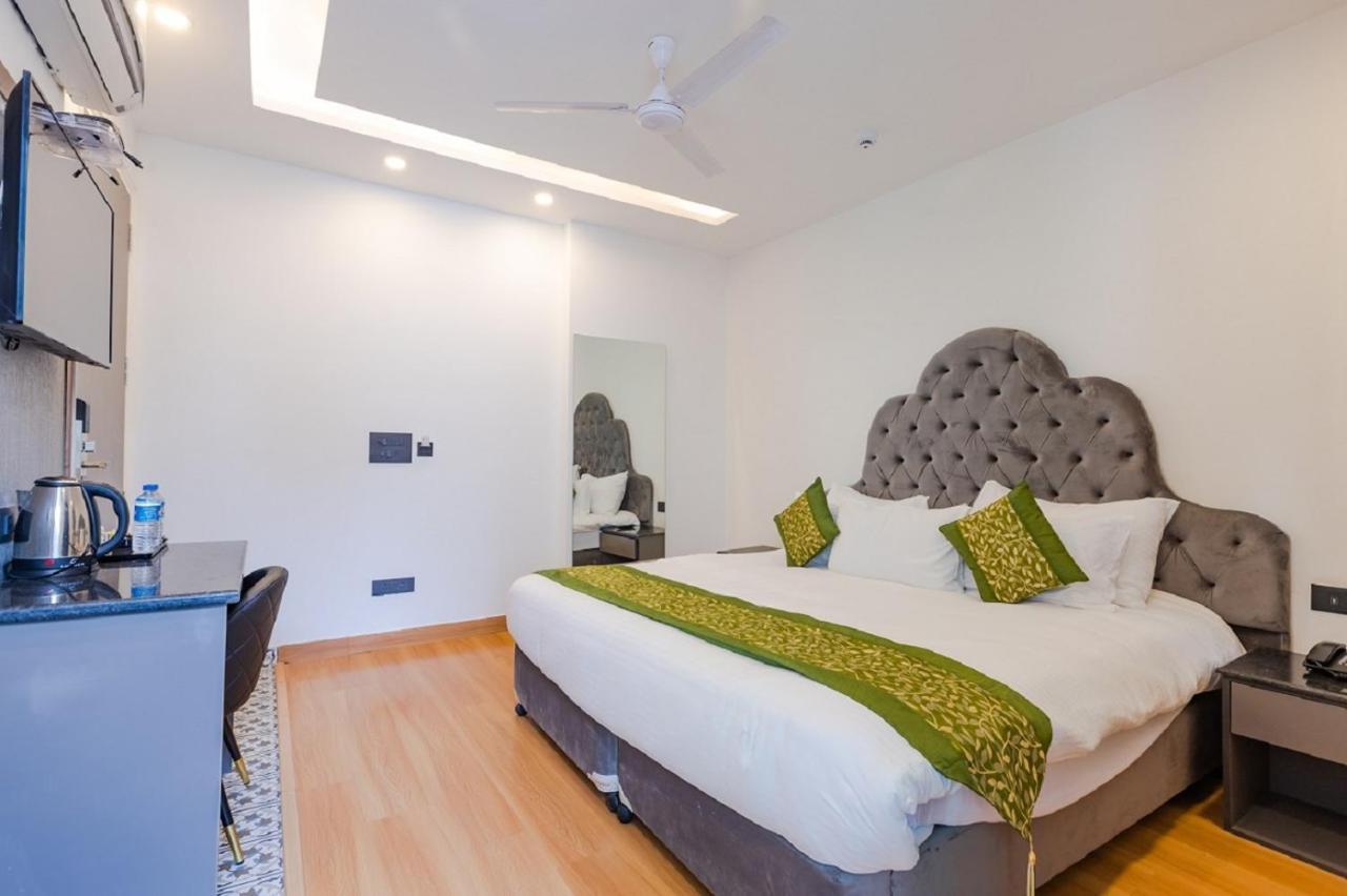 Mayur By Roomsinc Delhi 新德里 外观 照片